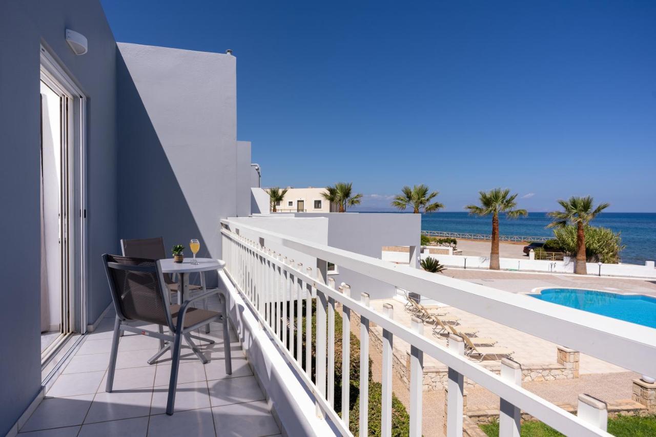 Azure Seaside Apts Néa Magníszia Kültér fotó