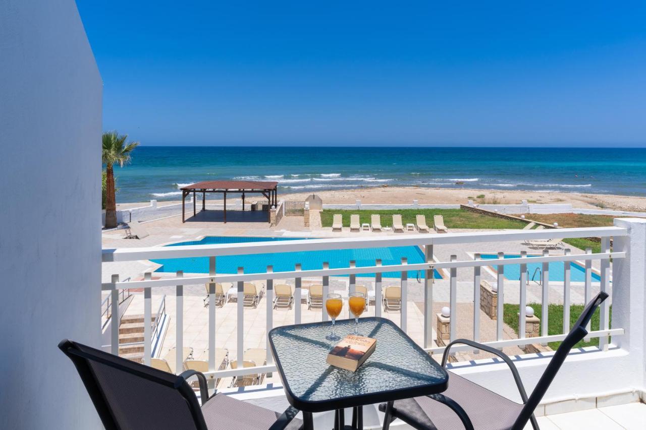 Azure Seaside Apts Néa Magníszia Kültér fotó