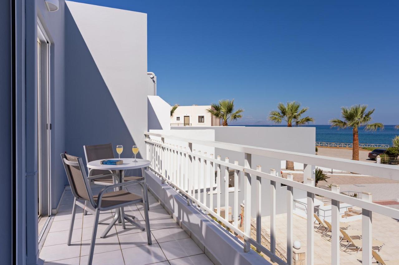 Azure Seaside Apts Néa Magníszia Kültér fotó
